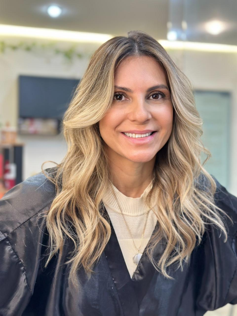 Coloração em Paulínia – Salão Vanessa Barros