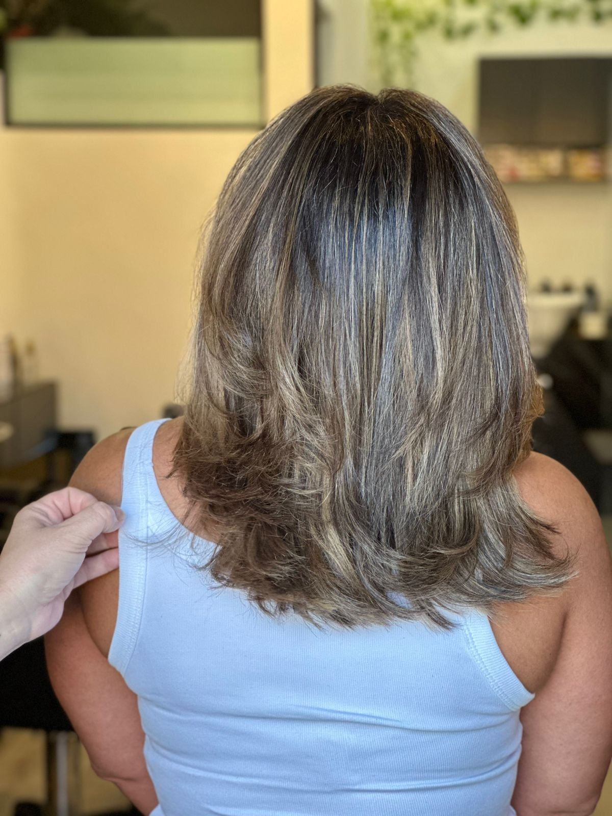 Reconstrução Capilar em Paulínia – Vanessa Barros Salão