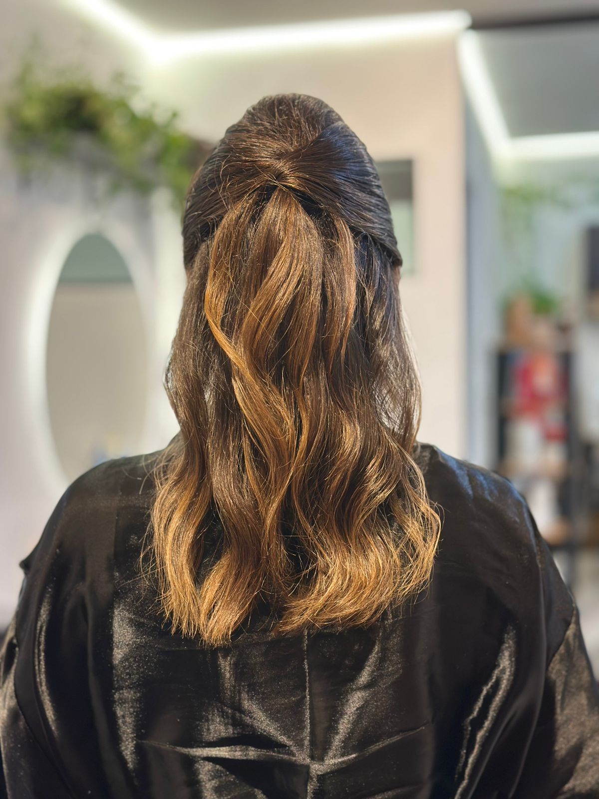 Penteado em Paulínia – Salão Vanessa Barros